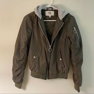 Khaki bomber w/ hood